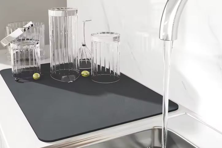 ALFOMBRILLA ABSORBENTE PARA SECADO DE PLATOS (DRYSTEP™)